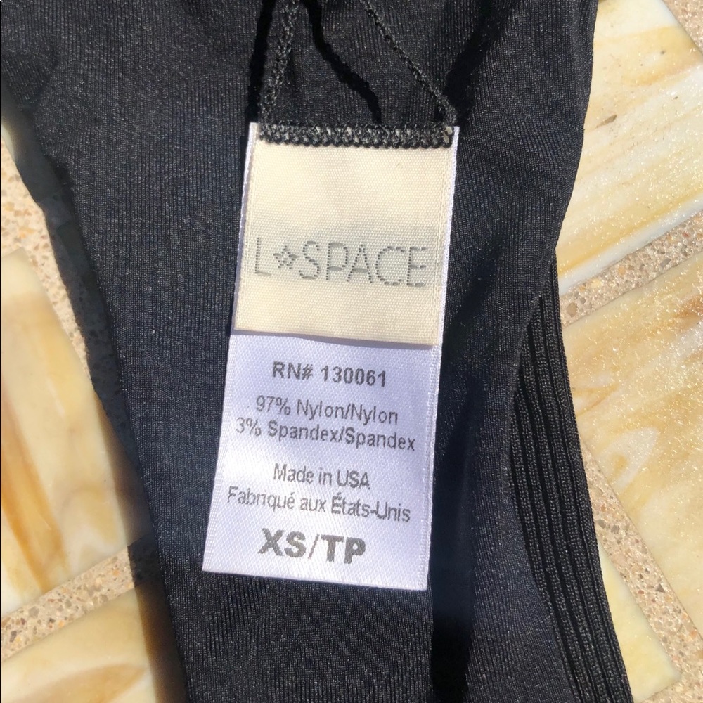 L SPACE TOP - Picture 6 of 6
